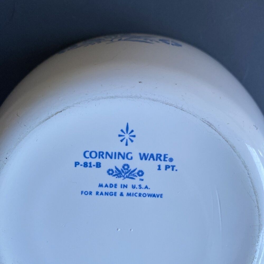 CorningWare P-81-B 1 Pint Casserole Blue Floral Ceramic with Glass Lid - Picture 5 of 7